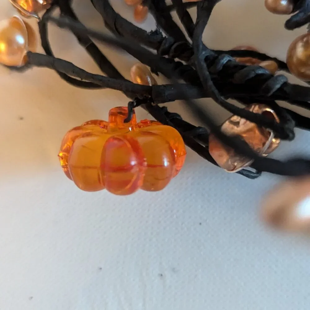 NWT Goth Skull Pearls Pumpkin Orange Halloween Decoration Floral Garland Ashland